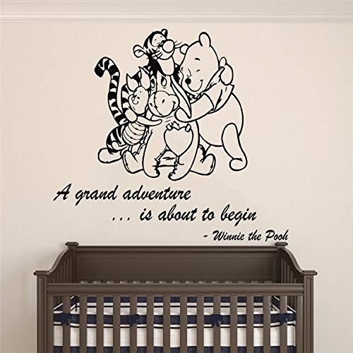 Winnie Pooh & amp; Freunde - Ein großes Abenteuer beginnt gleich Zitat Babyzimmer Wandtattoo - Aufkleber für Babyzimmer Wandtattoo58 * 72cm