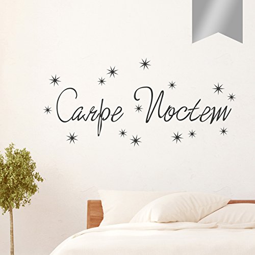 WANDKINGS Wandtattoo Carpe Noctem mit 15 Sternen 110 x 51 cm Silber - erhältlich in 33 Farben